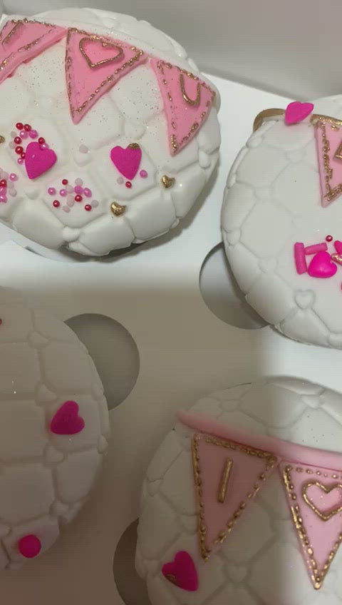 Cupcakes  temáticos 2D.